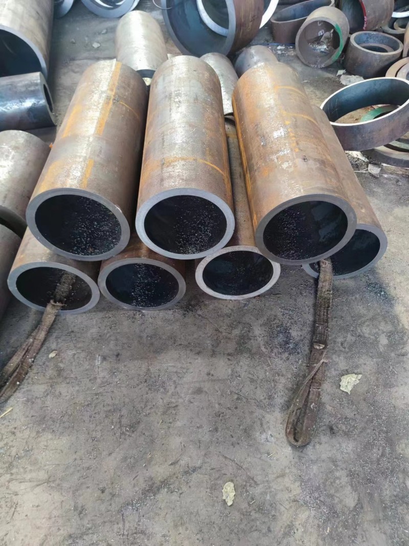 鼎湖鼎湖鼎湖12Cr1MovG无缝钢管切割